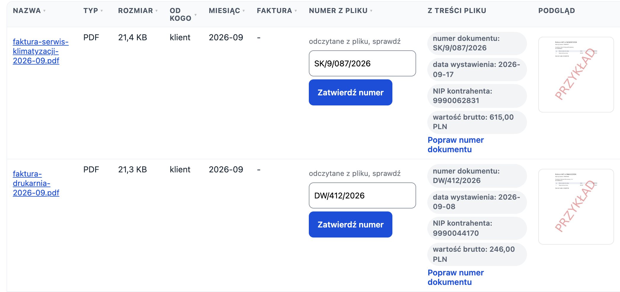 Tabela dokumentów klienta z nazwami kolumn od Nazwa do Podgląd: dwie faktury spoza KSeF w PDF od klienta za 2026-09, przy każdej numer dokumentu odczytany z pliku do zatwierdzenia oraz data wystawienia, NIP kontrahenta i wartość brutto z treści pliku, i miniatura podglądu z napisem PRZYKŁAD.